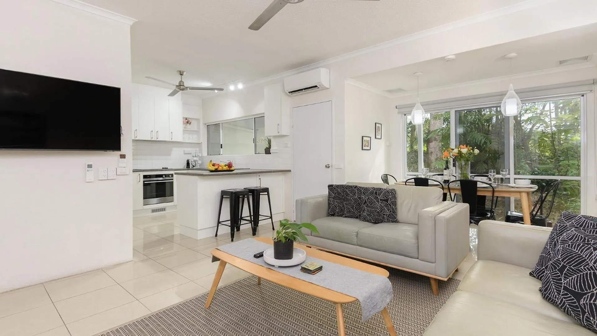99 Reef Resort Port Douglas 0*,  Australia